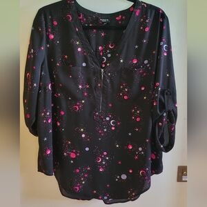 Torrid Harper Georgette Zip-Front 3/4 Sleeve Pullover Blouse